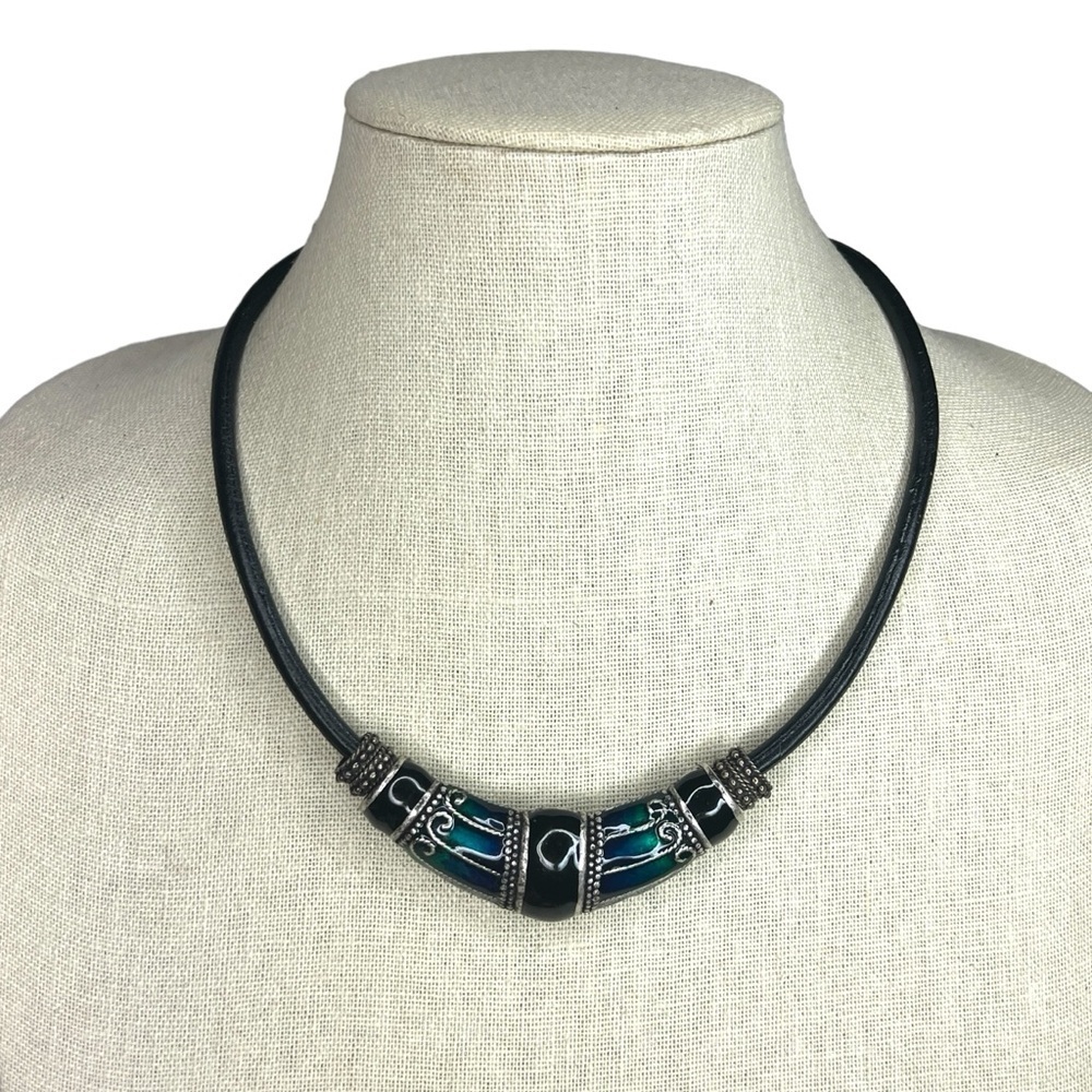 Chico’s Boho Choker Style Slider Pendant Necklace